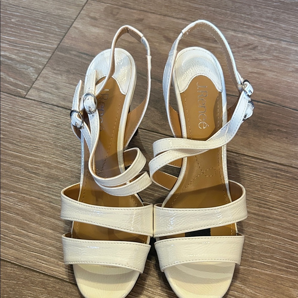 J.Renee Women's Elegant White Strappy Sandals